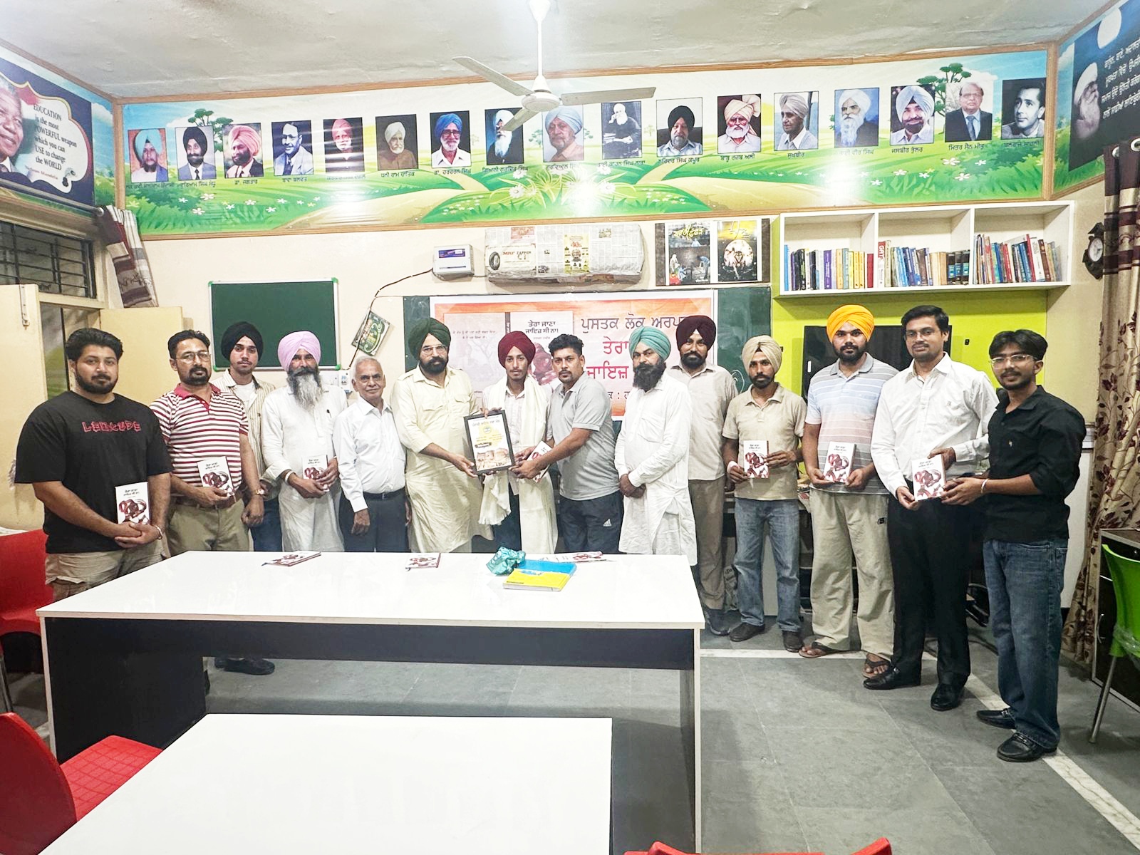 Punjabi Sahitya Sabha Maur released the book "Tera Jana Jazz Si Na!". 